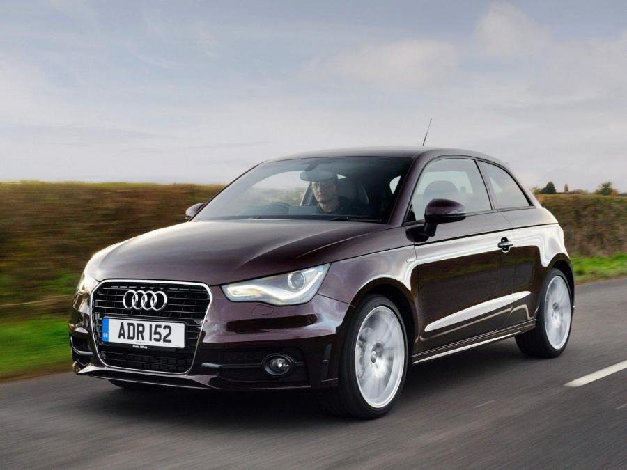  Audi A1 TFSI S-Line (8X) 2010 года  (UK) (фото 1 из 2)